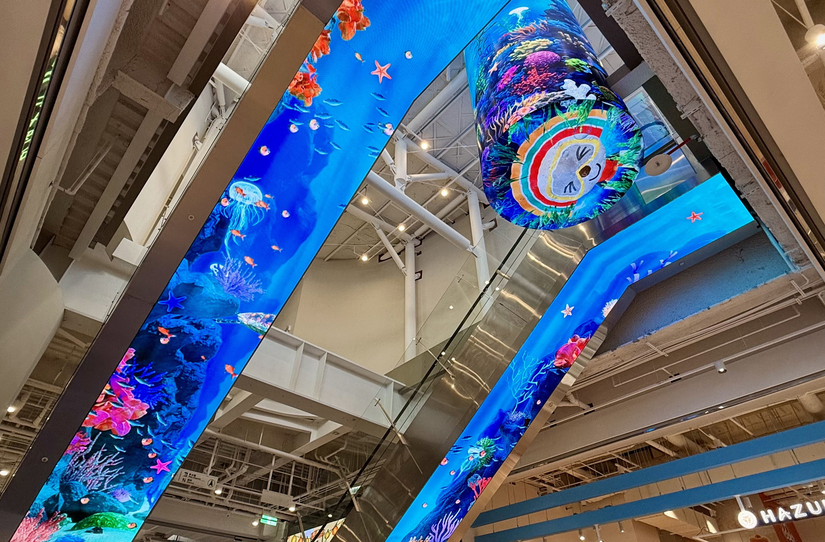 達擎與傑可達整合先進顯示技術與軟硬體應用服務，提供一系列大型LED顯示解決方案，為全新改裝開幕的「清水服務區」佈局嶄新視覺體驗。